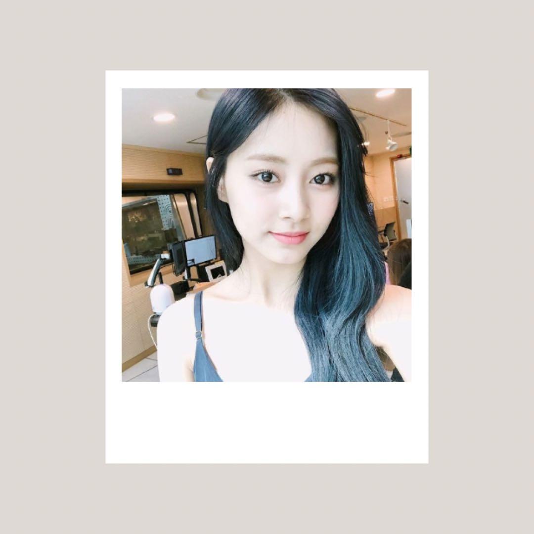 ツウィ ナヨン TWICE 4枚組 ポラロイド チェキ トレカ - メルカリ