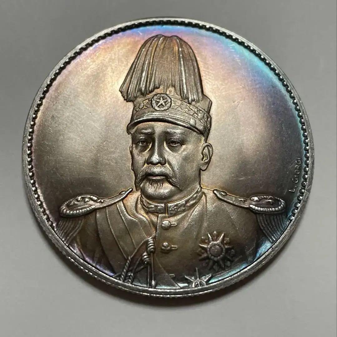 中国銀貨 袁世凱 サイン版 中華民国共和記念幣 銀貨古銭 重さ26.7g 旧家蔵出し 中国銀貨 袁世凱 中華民国共和記念幣 銀貨古銭 重さは26.6g