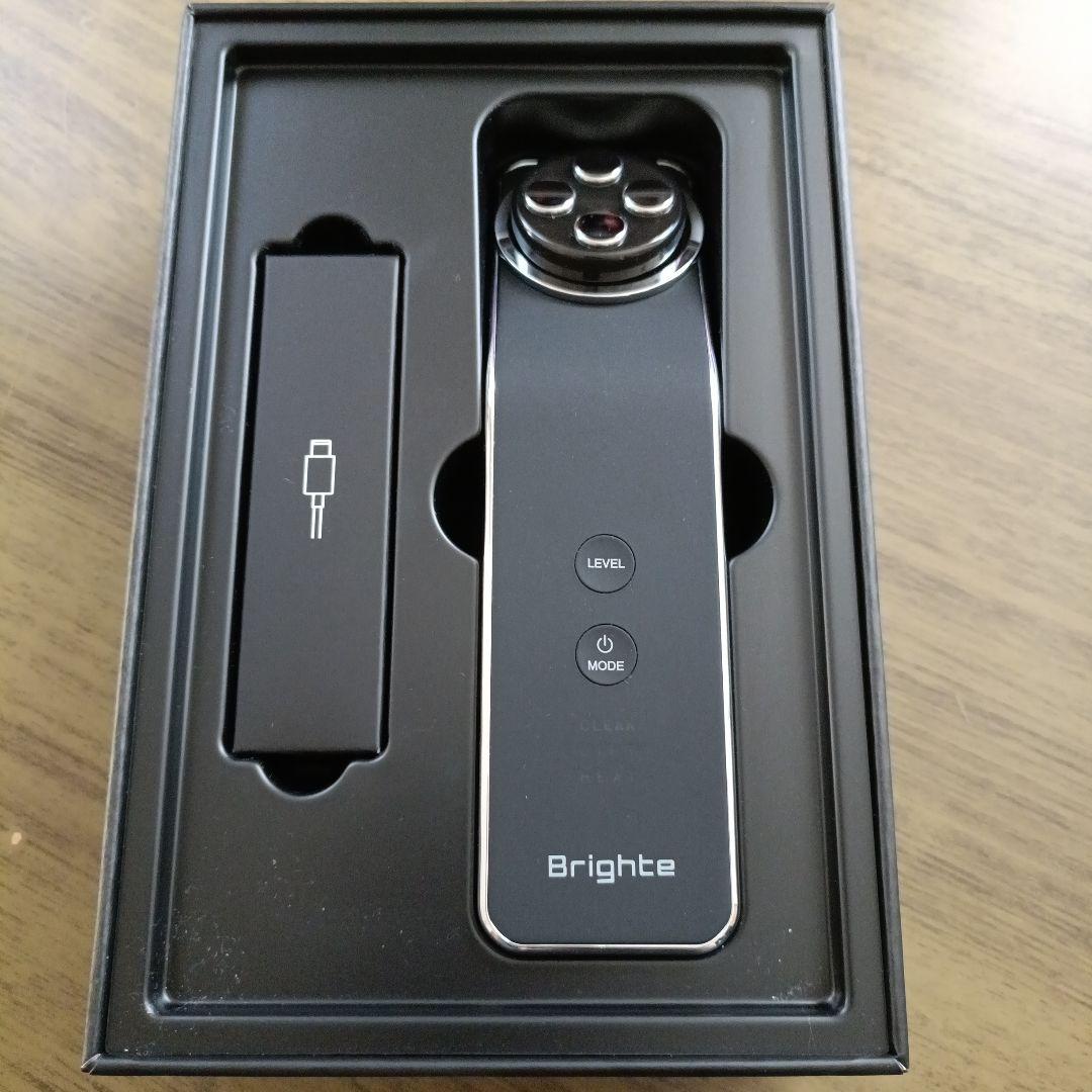 Brighte ブライト　エレキリフト　美顔器 レンタル] Brighte ELEKI LIFT エレキリフト美顔器 - Rentio[レンティオ]