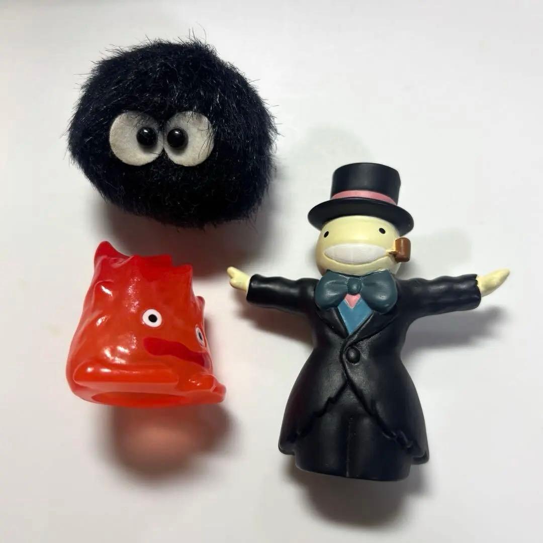 カルシファー カブ 指人形 まっくろくろすけ ピンバッジ ジブリ ハウル