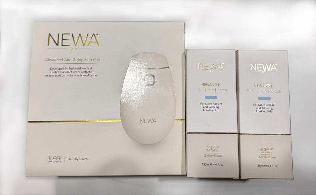 極極美品！　NEWA リフト美顔器　有線品　未開封ジェル4本付き！