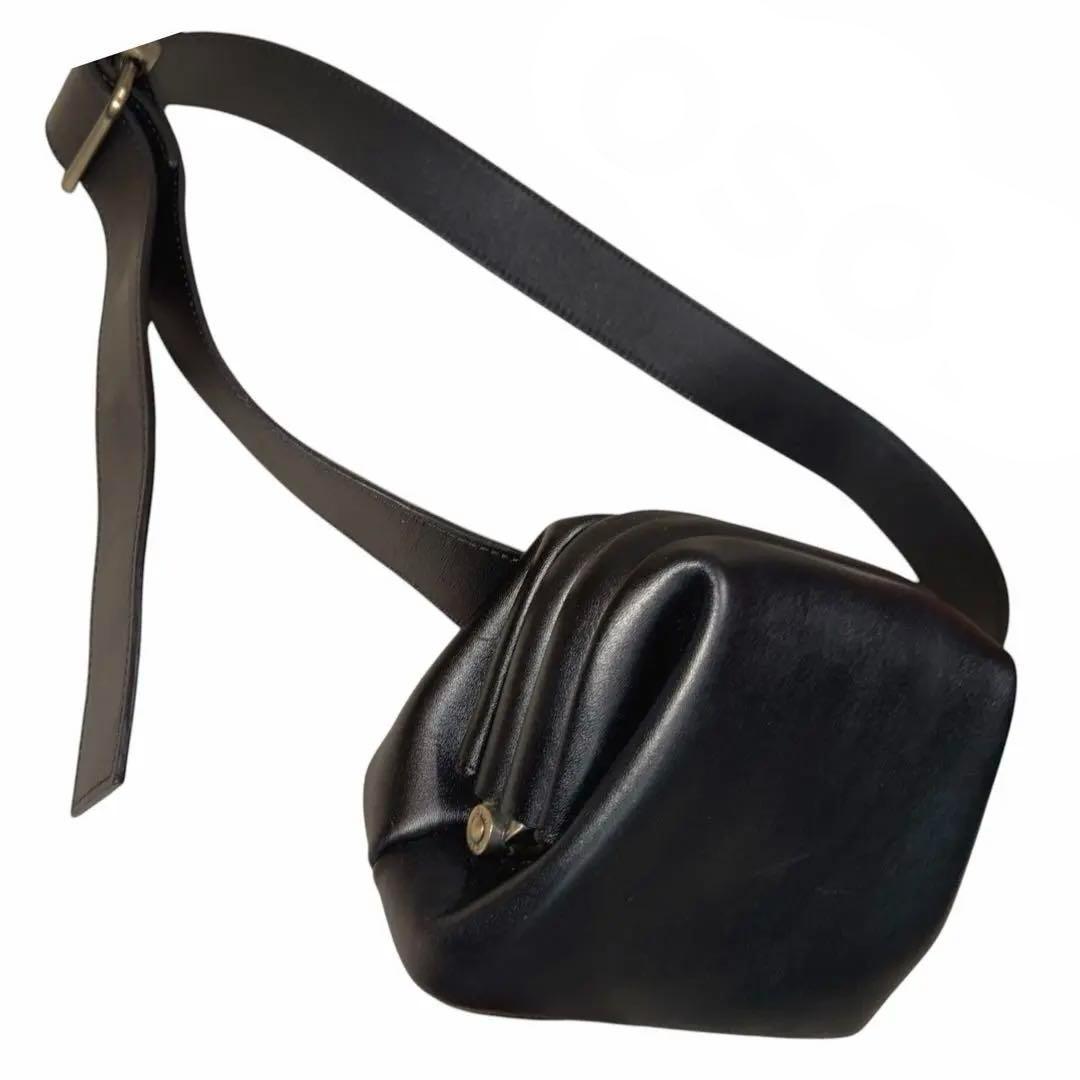 未使用級✨OSOI MINI PEANUT BROT ベルト ショルダーバッグ