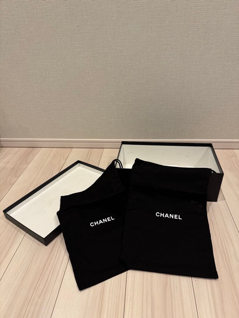 シャネル　5点セット シャネル N°5』から生まれた「シャネル ファクトリー 5 コレクシオン