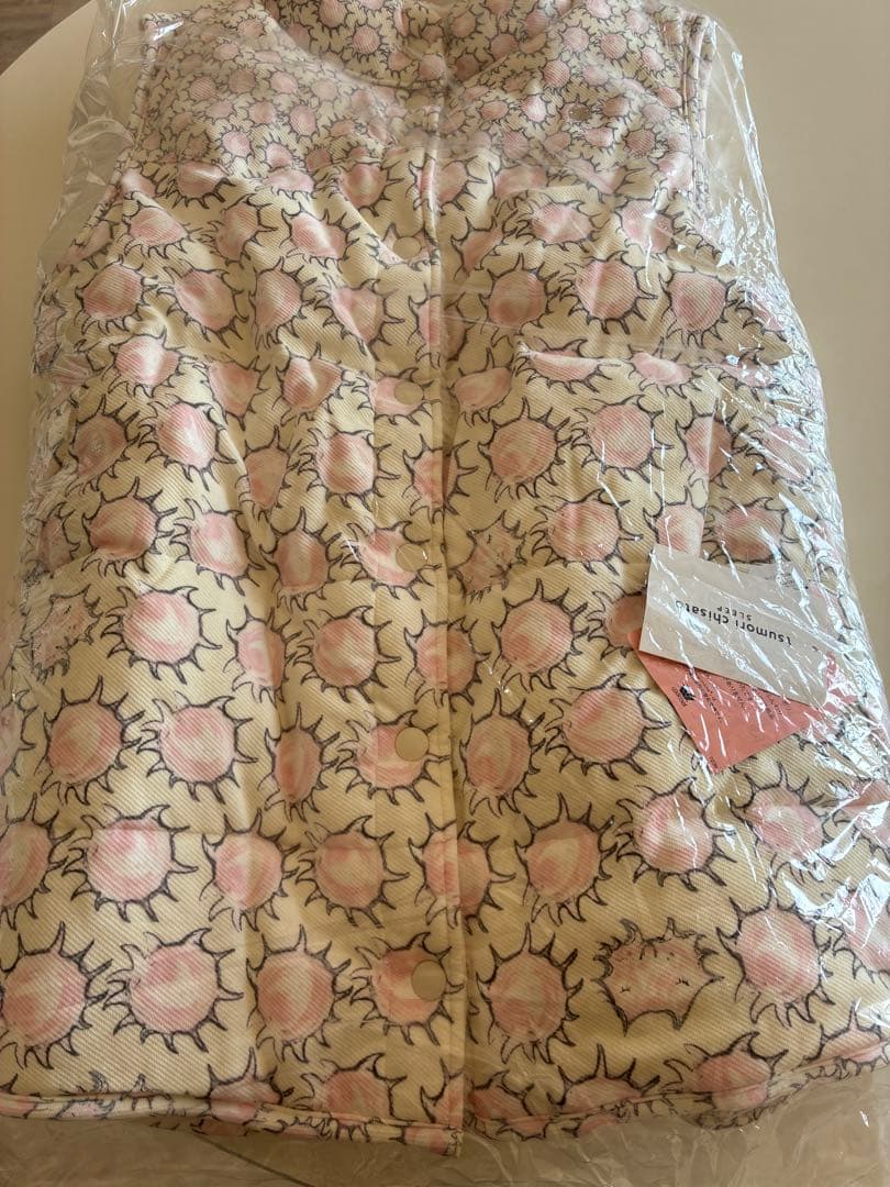 ツモリチサト　ベスト　Mサイズ