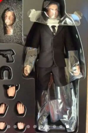 マトリックス エージェント スミス 1/6 アクション フィュギア - メルカリ