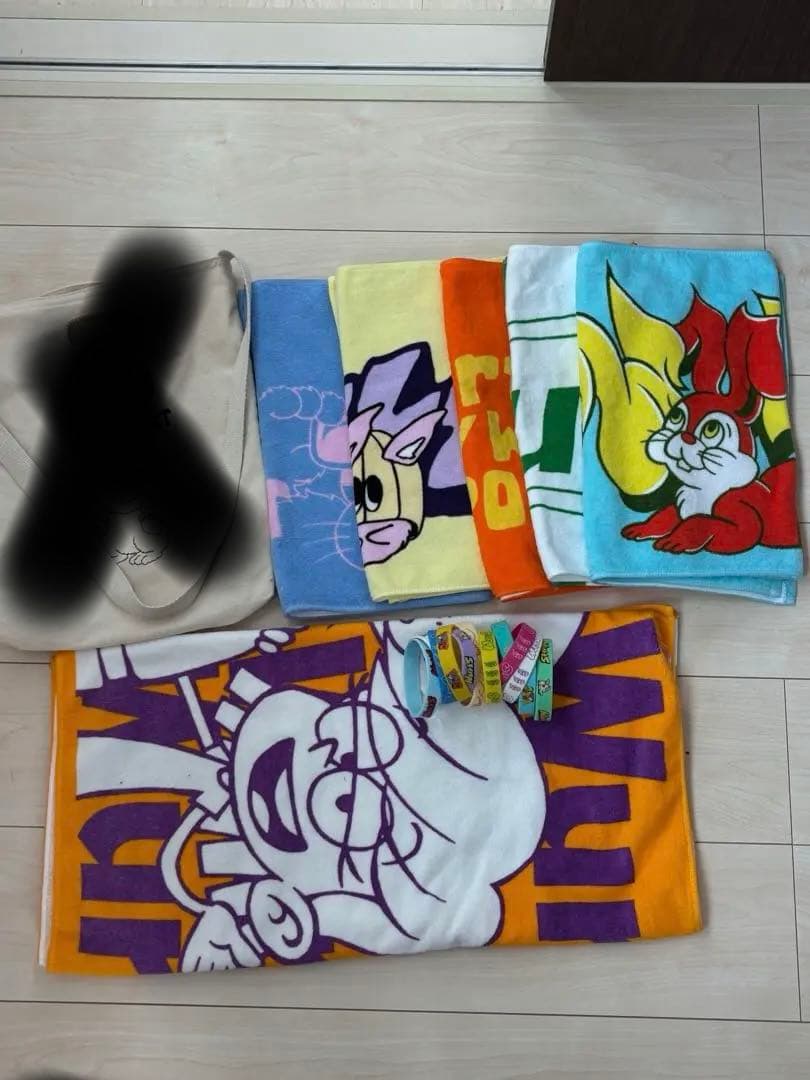 wurts ワーツ　グッズ　タオル　ラババン　トレーナー　tシャツ