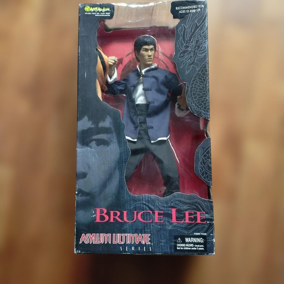 ASYLUM ブルース・リー アクションフィギュア