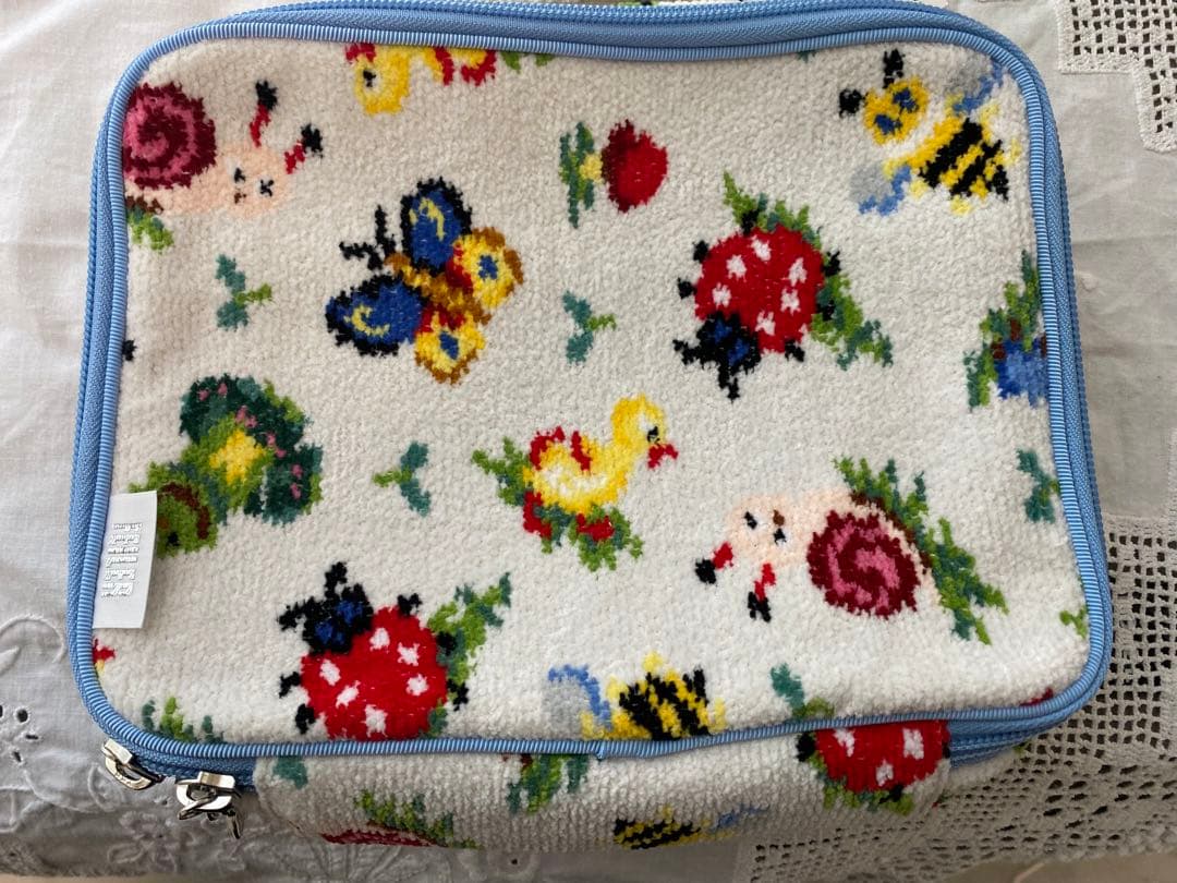 新品 VERYコラボフェイラー おむつポーチ - メルカリ