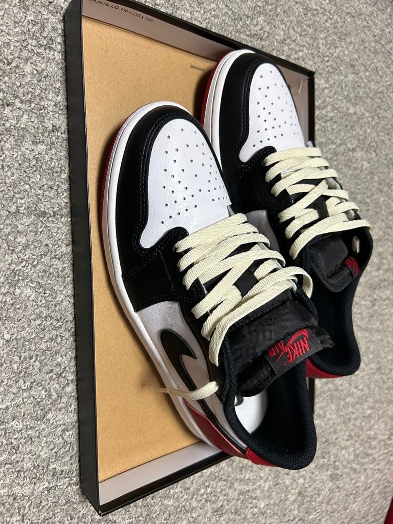 靴 Nike Air Jordan 1 Retro Low OG Black Toe Air Jordan 1 Retro Low OG 'Black Toe 2023' CZ0790-106