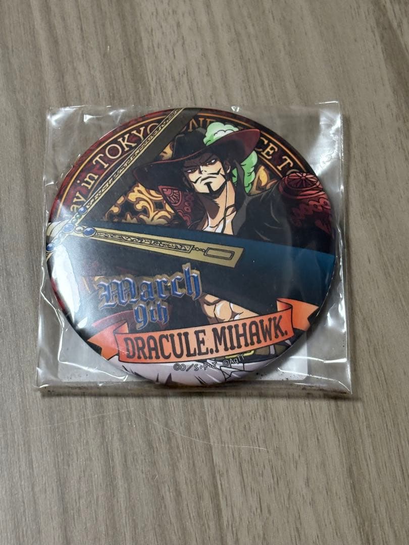 東京ワンピースタワー限定 バースデー缶バッジ ミホーク②(ラスト1)