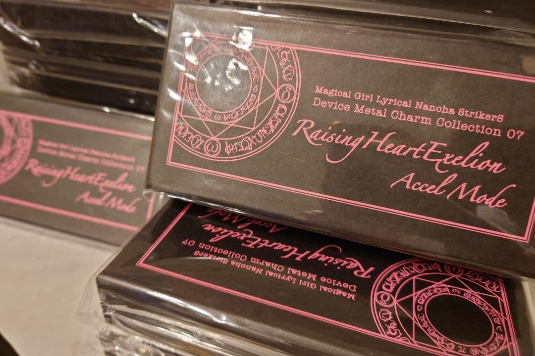 ☆大量23個！】レイジングハート▢デバイスメタルチャームコレクション