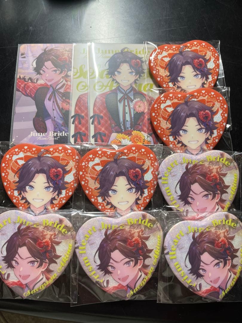 June Bride ハート型缶バッジ8個セット