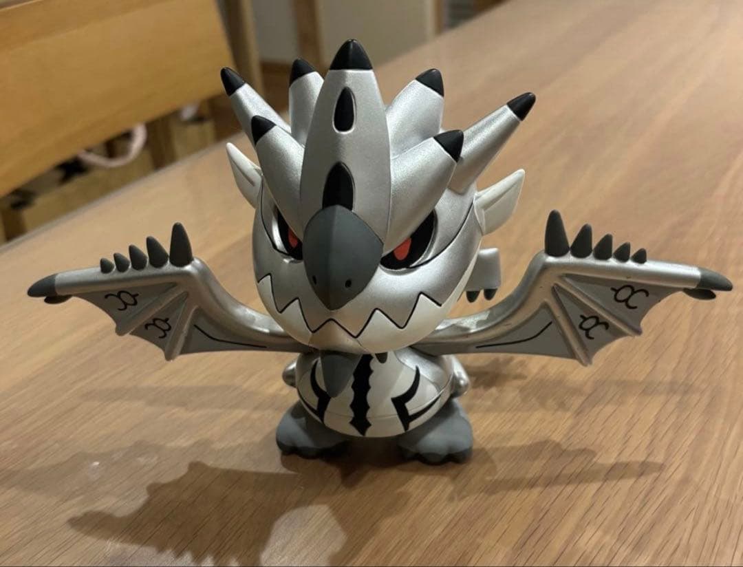 銀レウス リオレウス希少種 ソフビ フィギュア モンハン