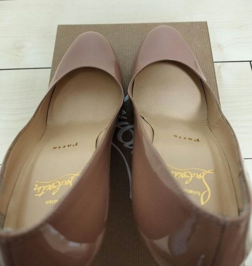 Christian Louboutin パンプスPK20 NUDE6248 - メルカリ
