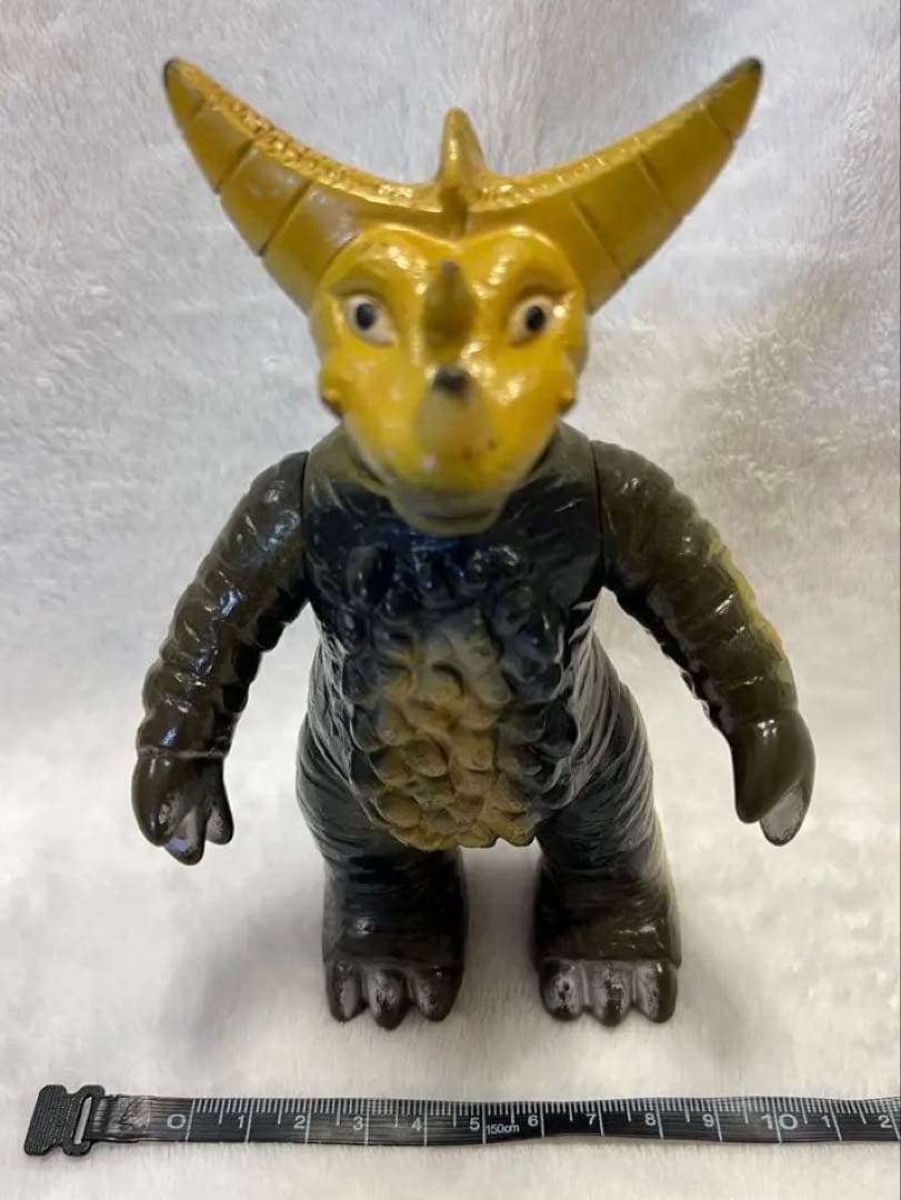 【ソフビ】ウルトラマンシリーズ 怪獣 パチ ゴモラ風