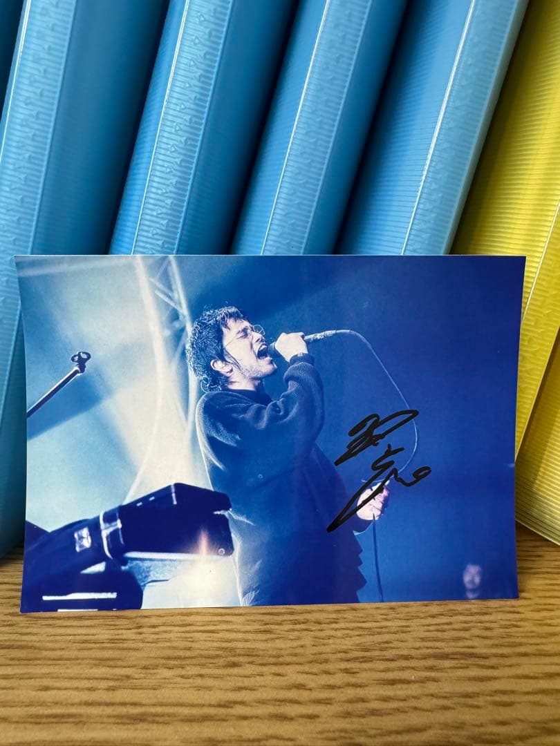 King Gnu 井口理 直筆サイン入り写真 キングヌー 常田大希 新井和輝