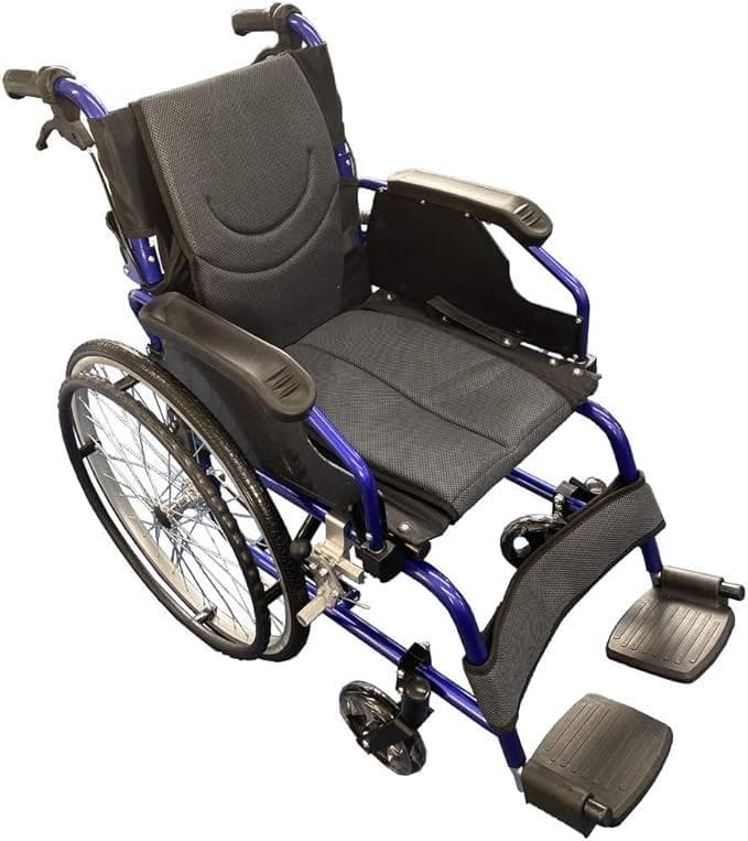 乗りやすく、降りやすく 自走式車椅子【介助ブレーキ付き】 (ブルー) 26年新作☆車椅子 自走介助兼用 軽量 自走式 介助用 洗える コンパクト