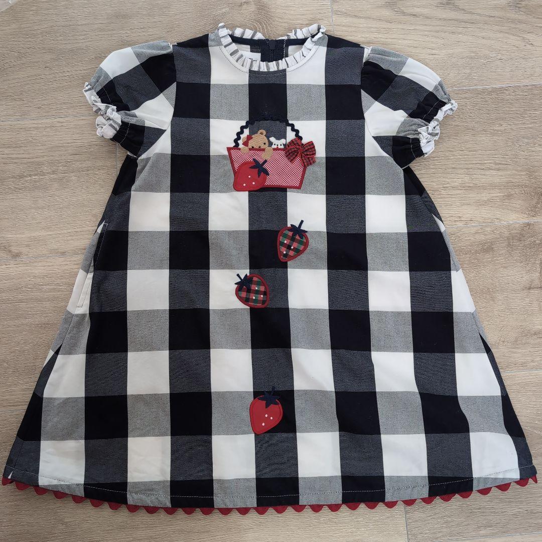 チェック柄ドレス いちご刺繍付き