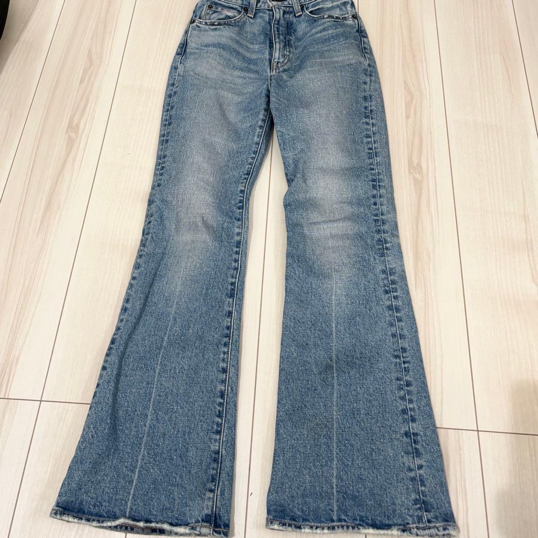 moussy マウジー MVSフレア デニム 23