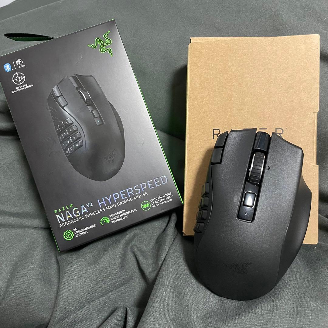 Razer Naga V2 HyperSpeed ワイヤレスマウス