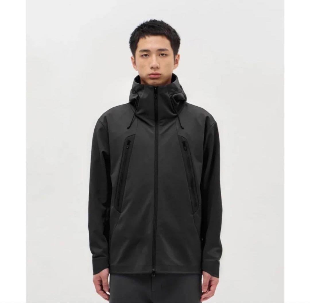 新品　DESCENTE ALLTERRAIN ソフトシェルジャケット“クレアス”