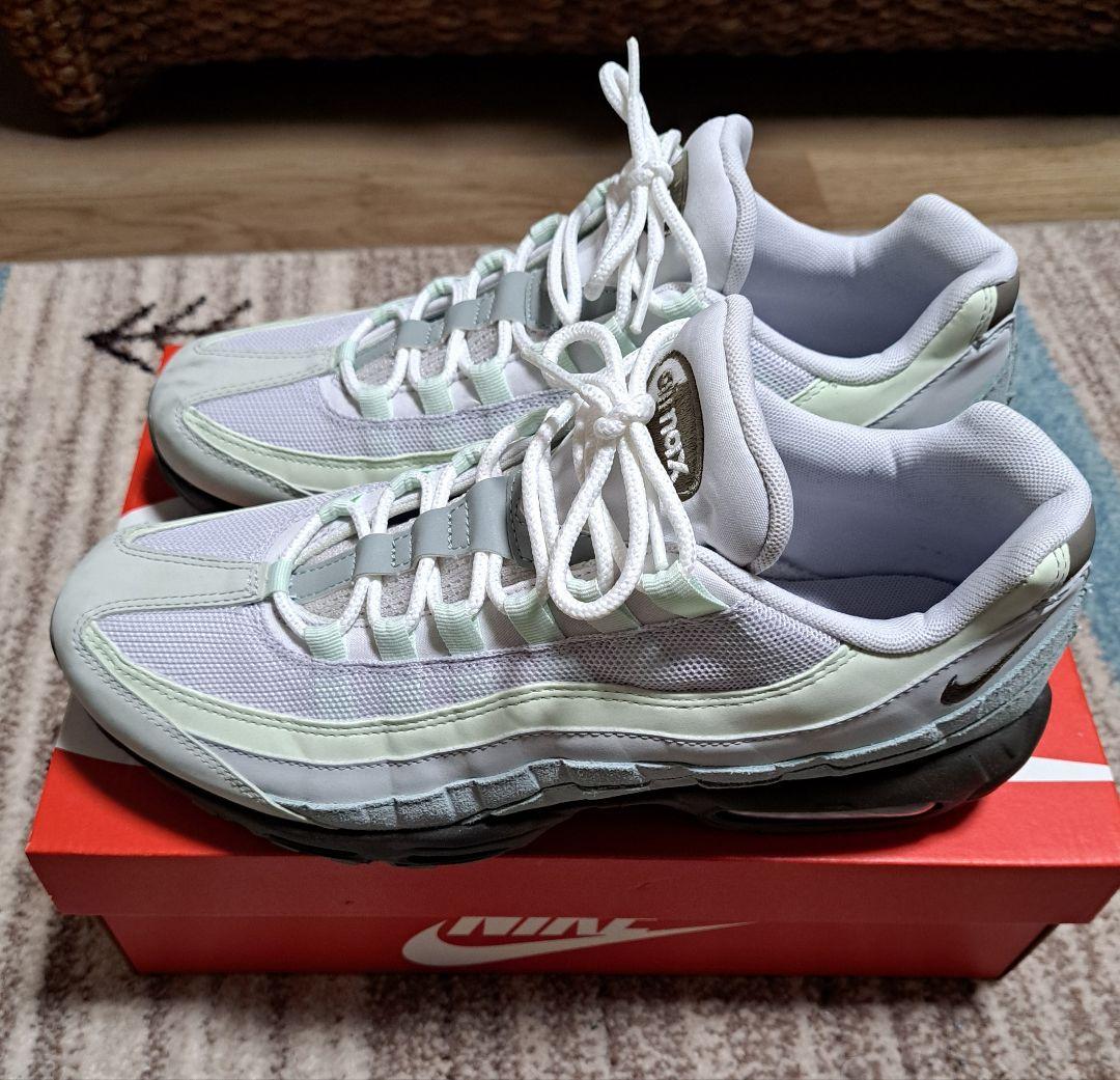 Nike Air Max 95 オリーブ