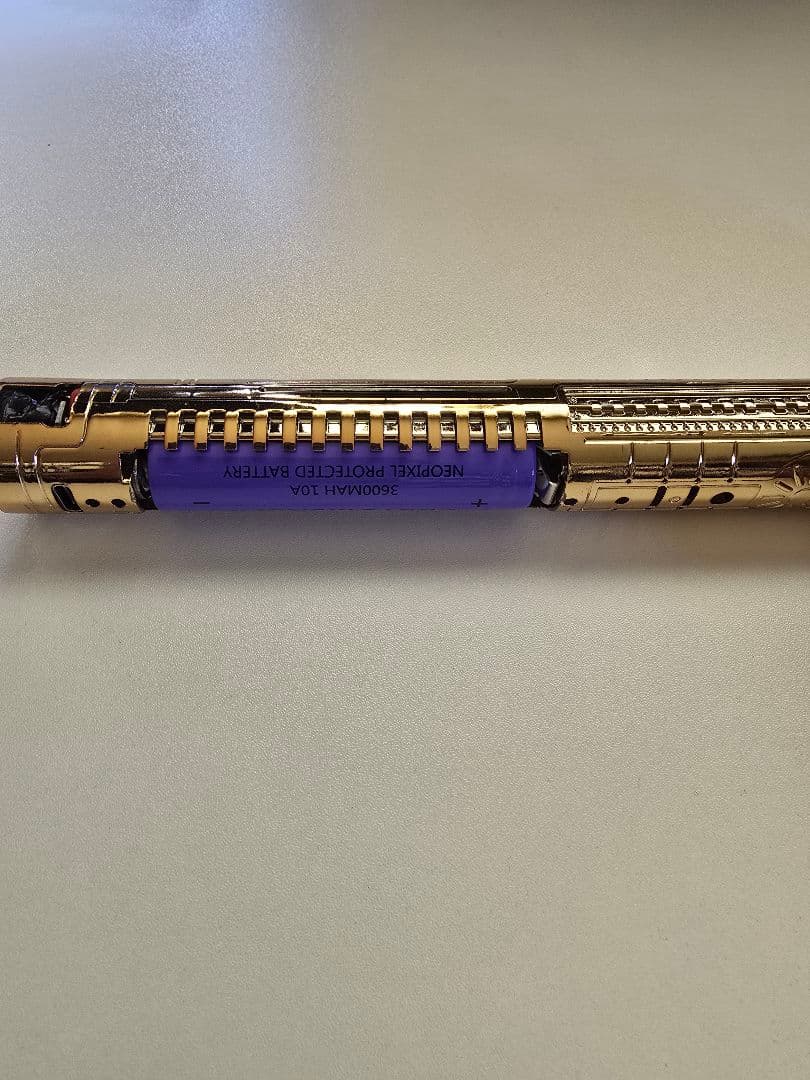 カスタムライトセーバー アナキンEP2 - メルカリ