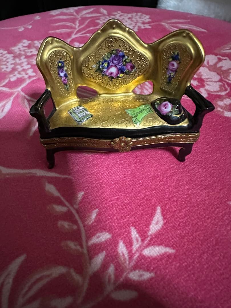 Limoges 手描き陶磁器ソファ型ボックス リモージュ ピルケース - メルカリ