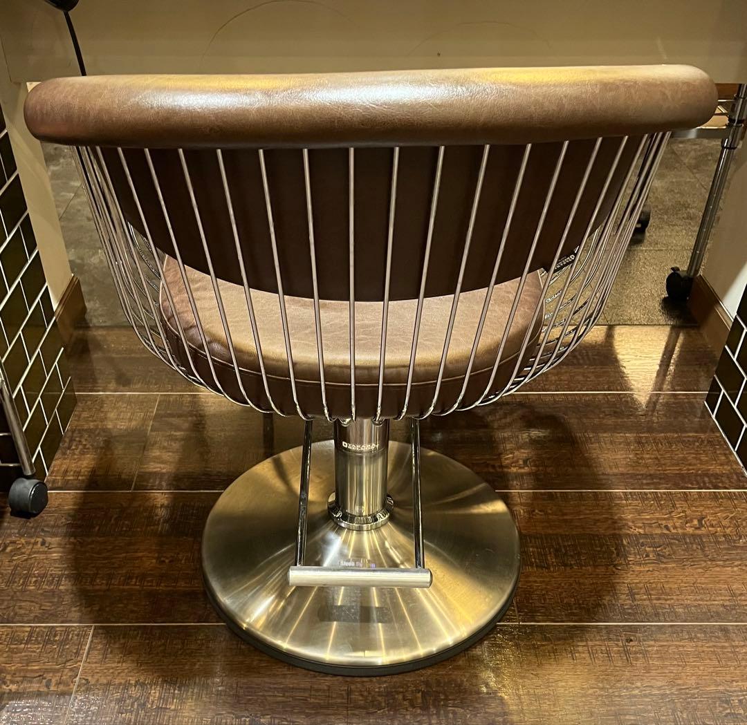 2脚 3月末まで 引き取り限定 タカラベルモント ハープ スタイリング チェア