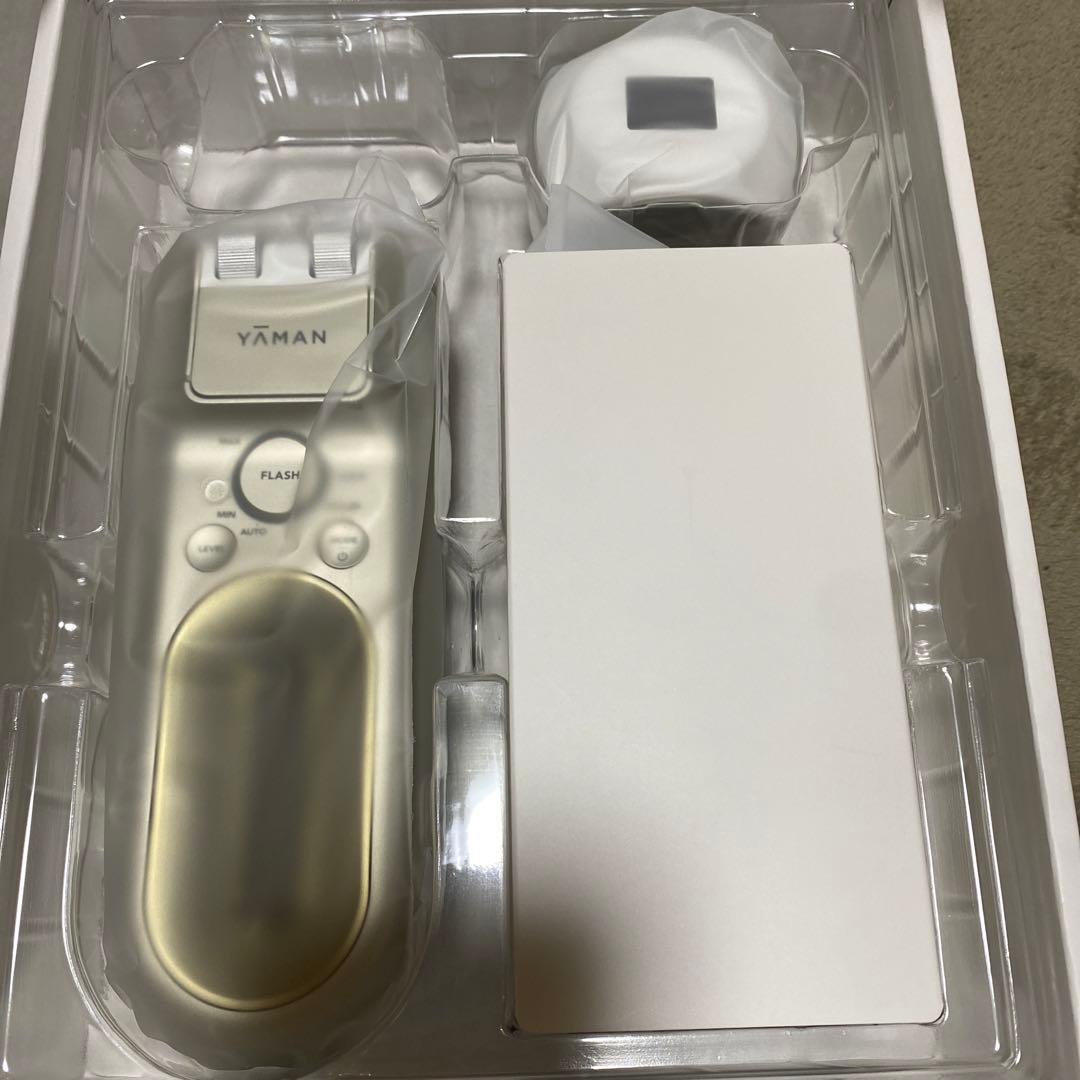 新品未開封　正規店購入　YAMAN レイボーテハイパーZERO　YJEA4N3