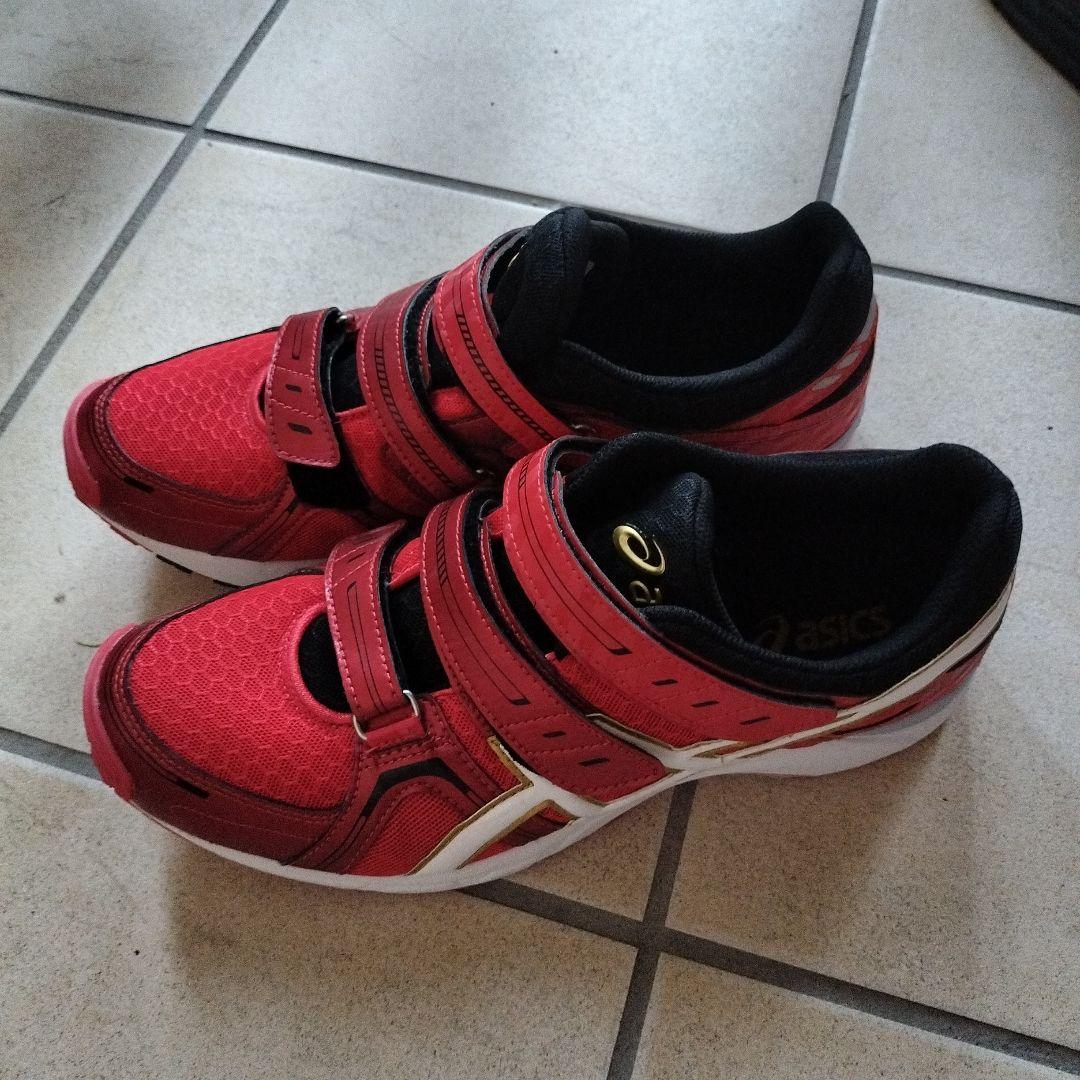 アシックス 野球トレーニングシューズ ASICS（アシックス） 25.5cmのみ ブラック×レッド 野球 トレーニング