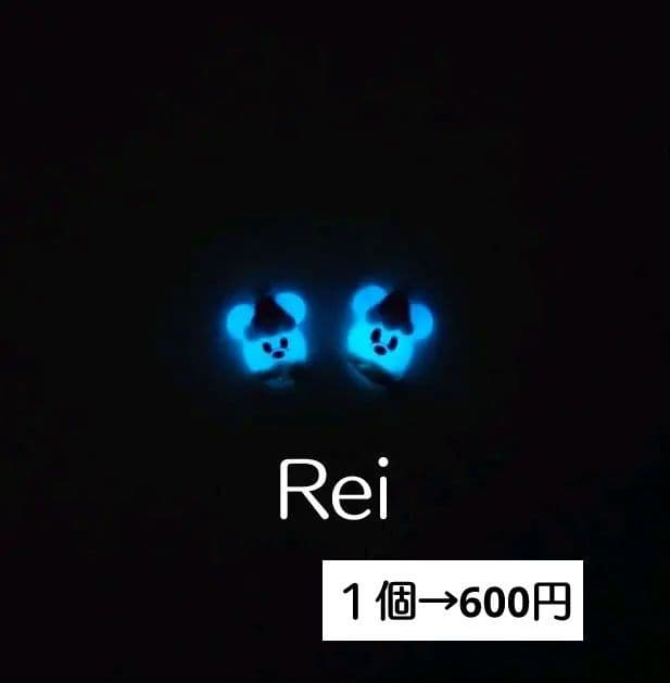 蓄光*クリスマス*ネイルパーツ*サンタさん*