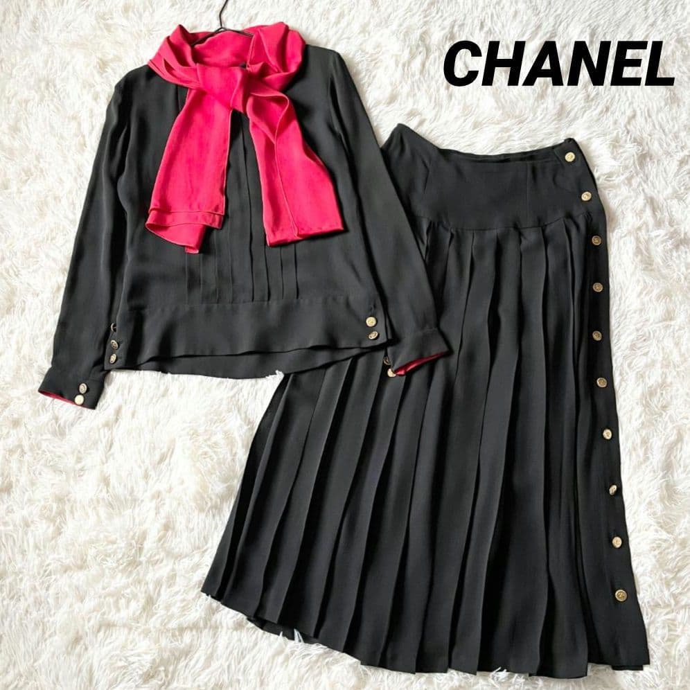 シャネル シルク プリーツ スカート セットアップ クローバーボタン スカーフ付