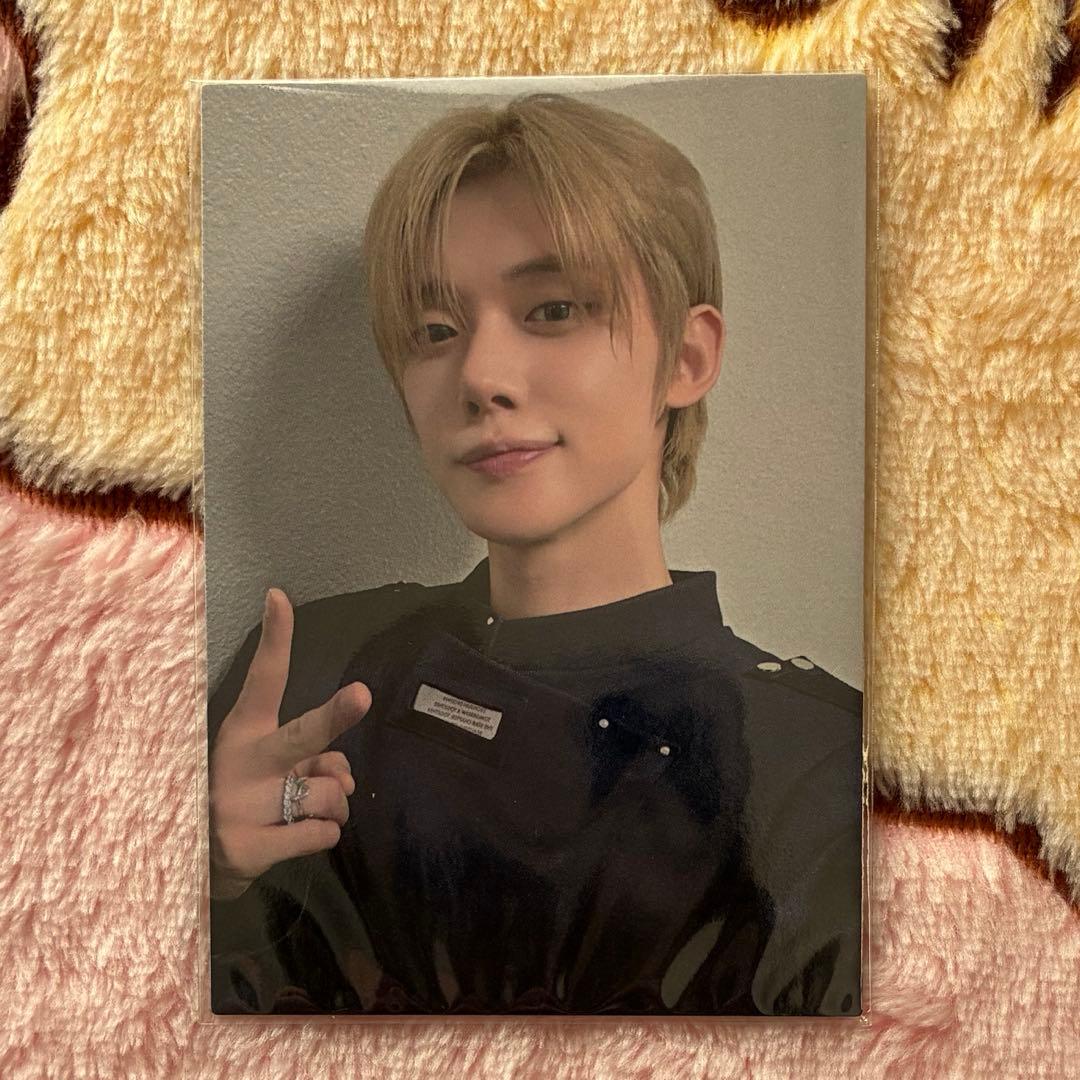 TXT ACT:TOMORROW メモリアルスリーブファイル トレカ ヨンジュン