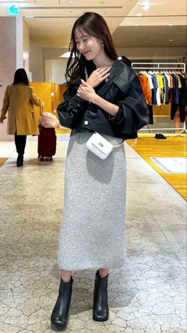 ラブティックボンボン♡ラメシャギーニットスカート ライトグレー