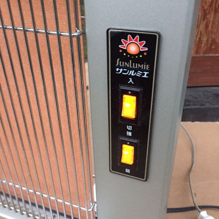 サンルミエ エクセラ 遠赤外線暖房器 N500L ② - メルカリ