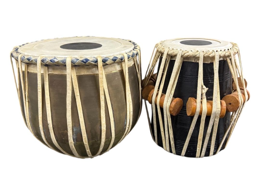 タブラセット（バヤン・ダヤン）インド民族楽器 伝統打楽器　ビンテージ タブラセット、インドの太鼓、真鍮製のプロフェッショナルなバヤン