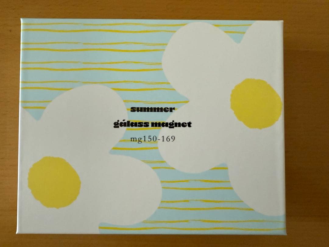 エノイ ガラスマグsummer gálass magnet 20色　台紙付き