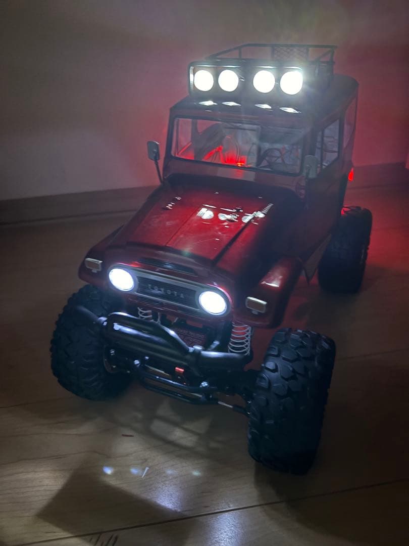 新品！4WS！防水！】タミヤ CR-01 トヨタ ランクル40 フルセット