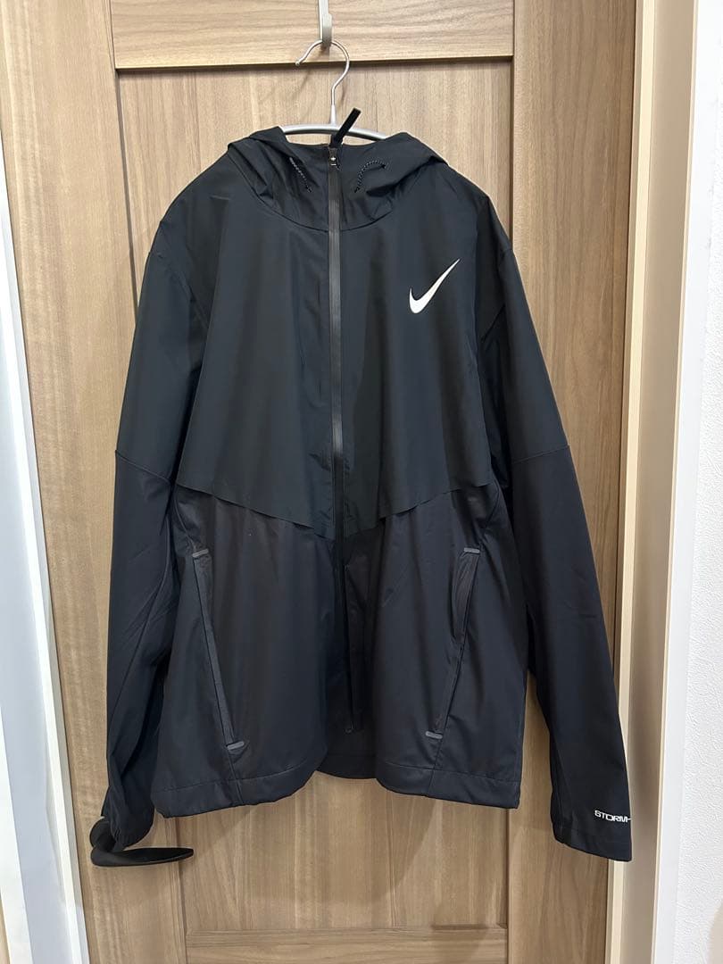 ナイキ エアロスイフト STORMFIT ランニングジャケット NIKE エアロスイフトランニングフーディ(M)｜Yahoo!フリマ（旧PayPay