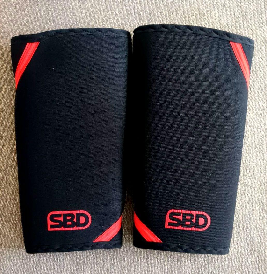 【美品】ＳＢＤニースリーブ　Ｍサイズ　試着のみ