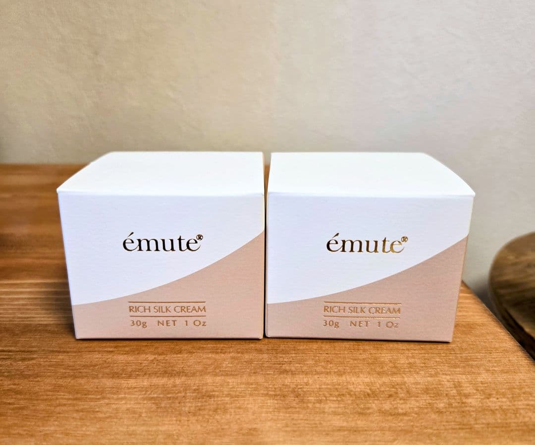 即購入可☆émute エミューテ リッチシルククリーム 30g 2個セット