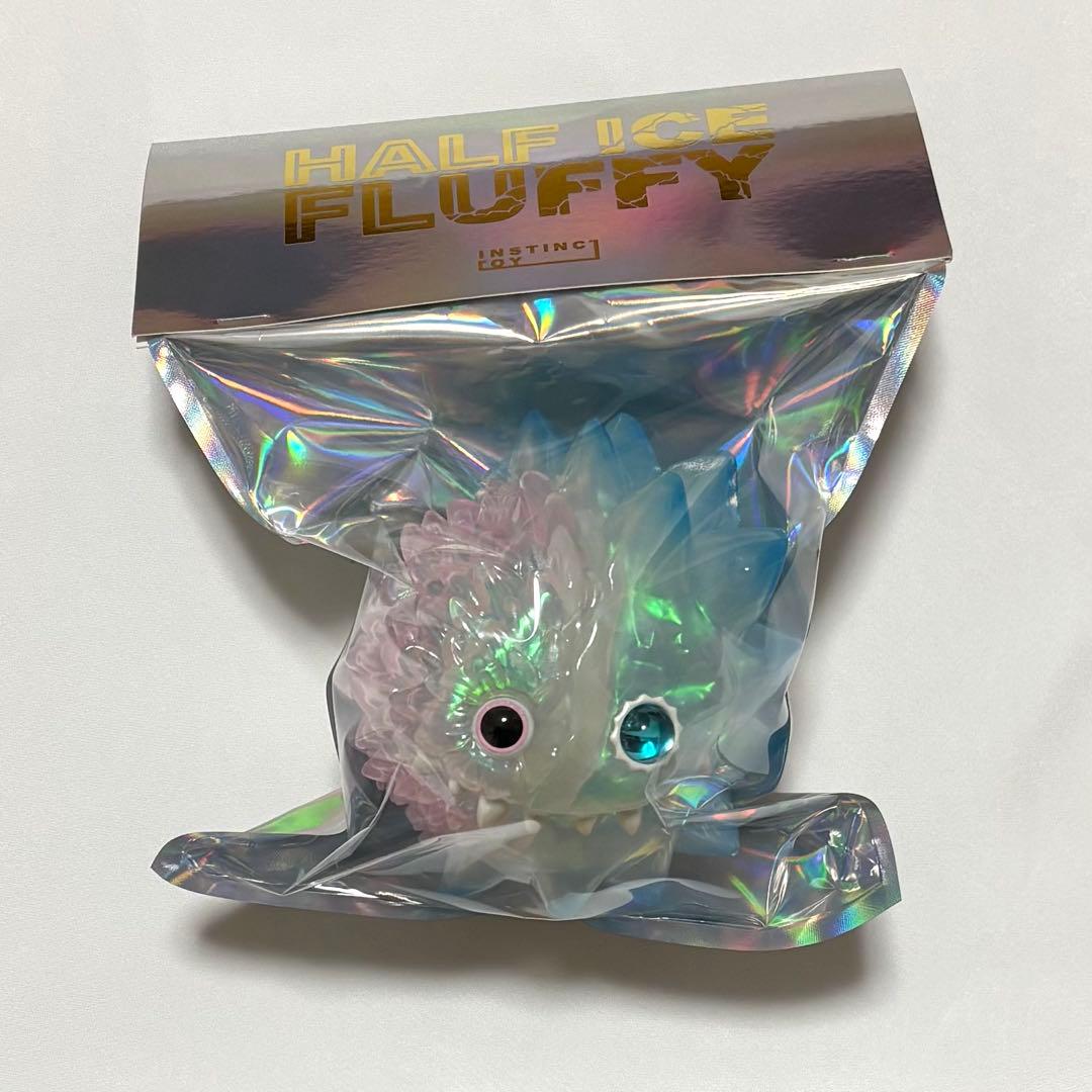 こ*ら様 INSTINCTOY HALF ICE FLUFFY ソフビ 蓄光