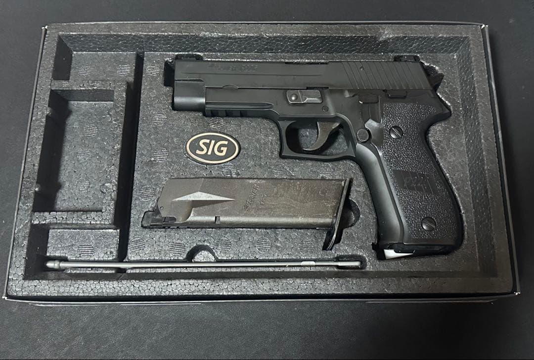 東京マルイ No18 シグ・ザウエル P226 レイル