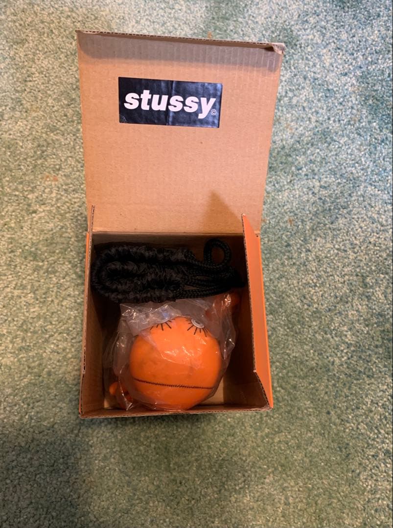 ステューシー.DOLLY フィギュア