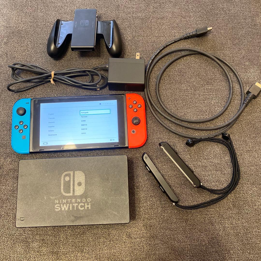 Nintendo Switch 本体 青/赤 付属品あり