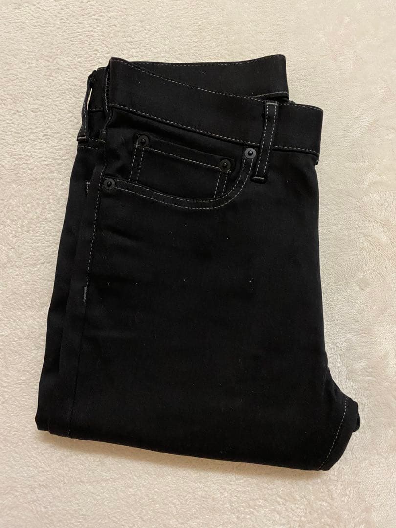 ロワン loin. ブラック スリムデニムパンツ 井川遥 - メルカリ