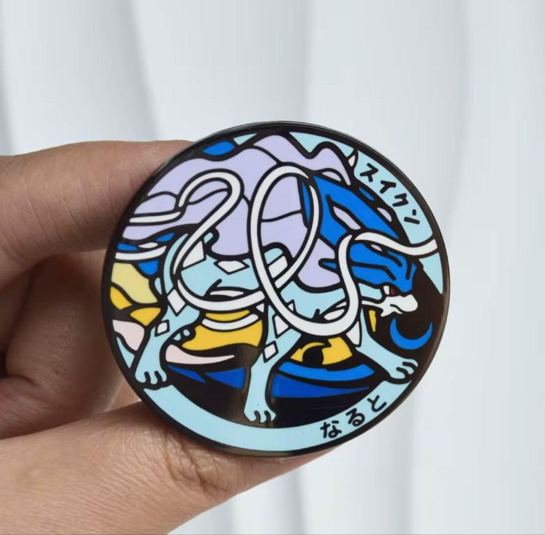 ポケモンマンホール ポケふた風ピンバッジ（エンテイ・スイクン