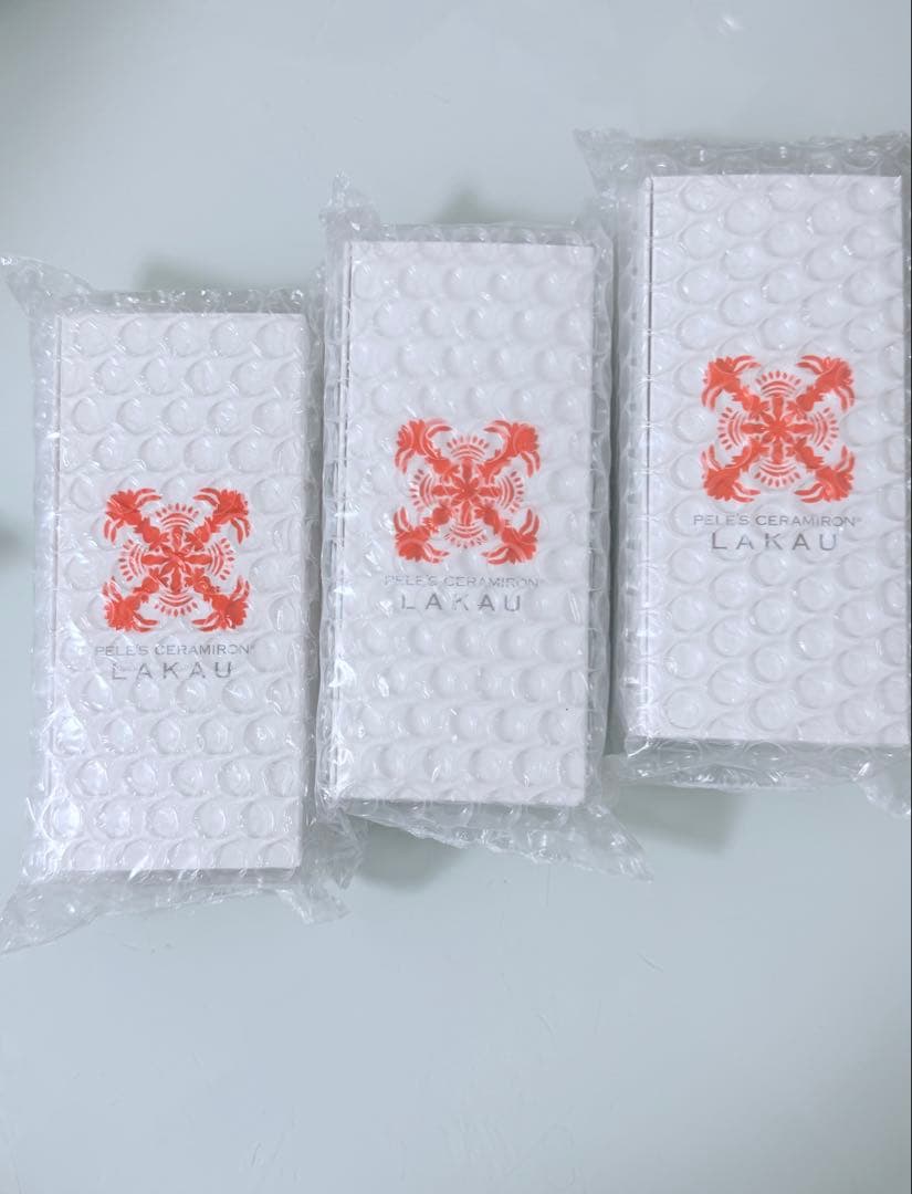 PELE’S GRACE ペレグレイス　❤︎ LAKAU ラカウ　3セット