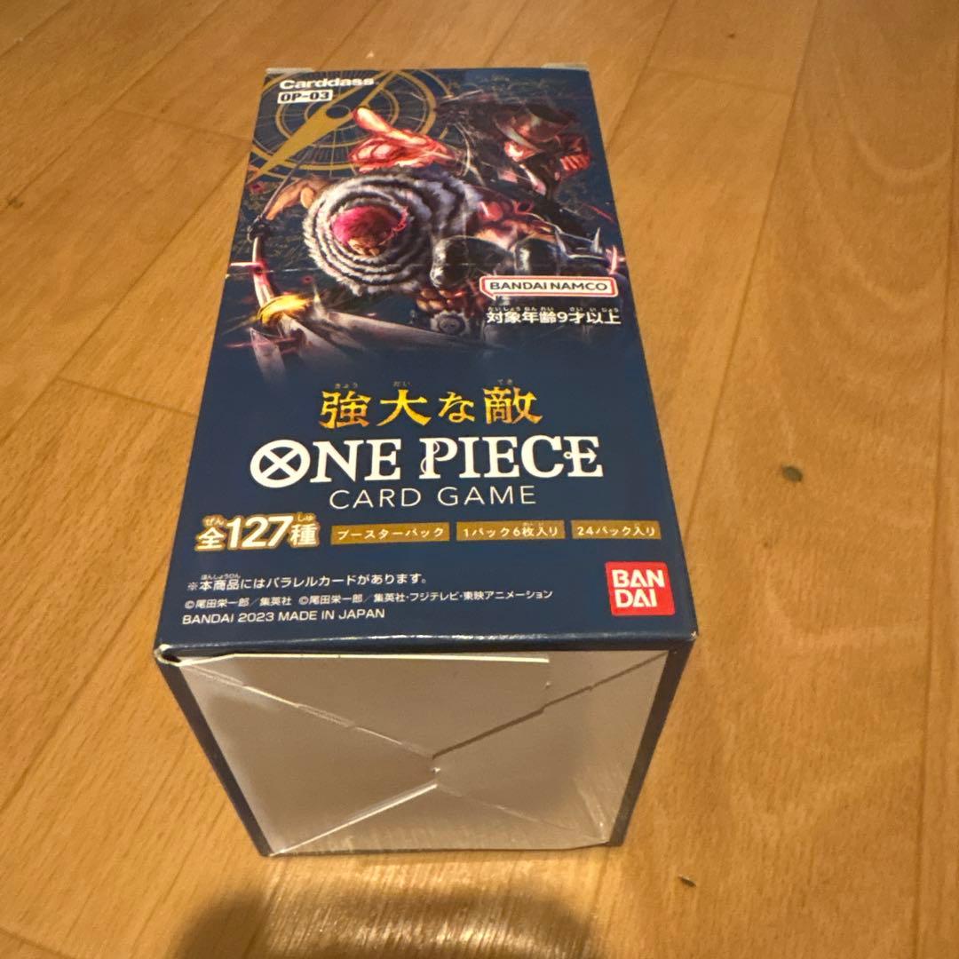 新品未開封　ONE PIECE カードゲーム 強大な敵 OP-03 Amazon.co.jp: バンダイ (BANDAI) ONE PIECEカードゲーム 強大な敵【OP